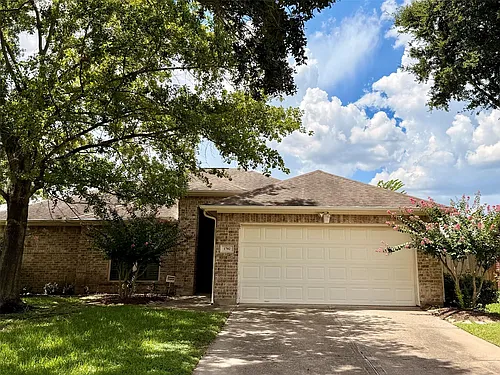 1702 Fantasy Woods Dr Photo 1 1702 Fantasy Woods Dr Photo 1