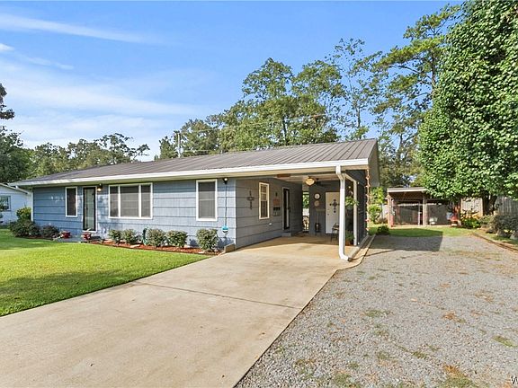 2nd image of 2520 21st Ct E