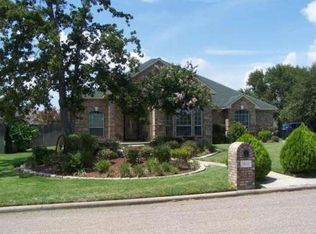 7104 Pleasure Lake Dr, Willis, TX 77318