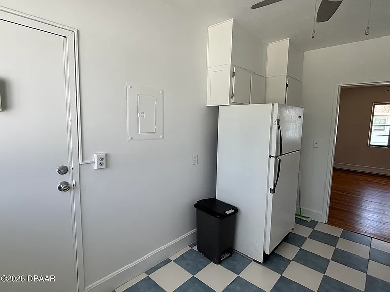 500 S Beach St #B3 — Photo 6