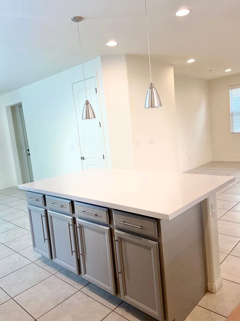 Henderson Property In Cadence With Hardwood Floors And Upgrades — Photo 4