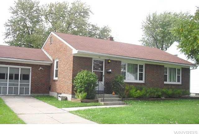 1st image of 52 Dalton Dr