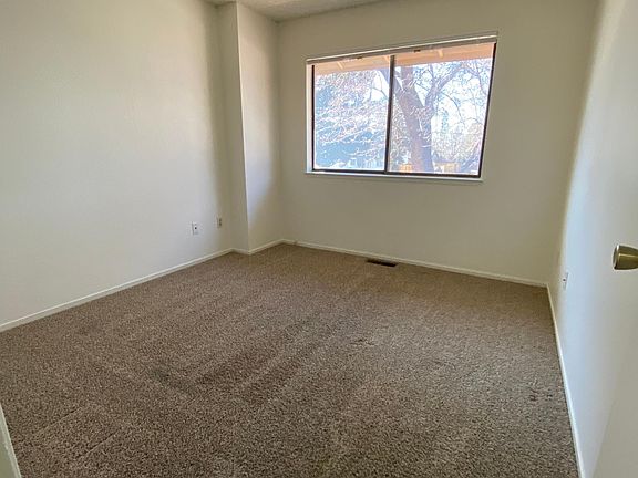 3rd image of 3105 Bristle Branch Dr