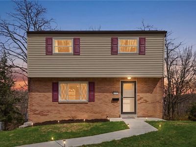 5123 Elmwood Dr, Pittsburgh, PA, 15227