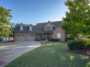 1806 N 4th Ave, Purcell, OK 73080