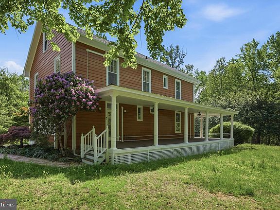 2nd image of 19 Walnut Hill Rd
