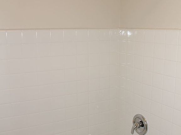 5th image of 6107 N Cicero Ave APT 5