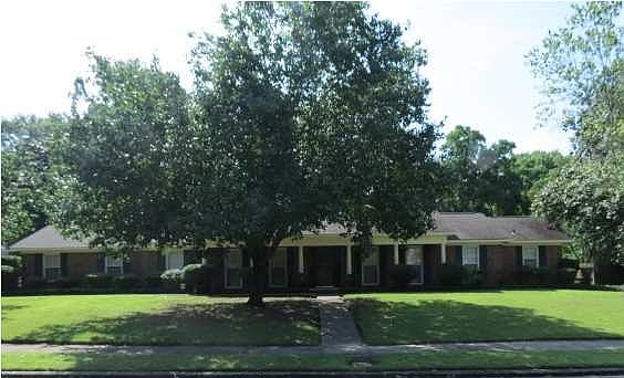 1st image of 2533 Hermitage Dr