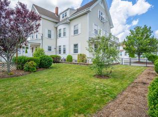 208 Broadway #3, Taunton, MA 02780
