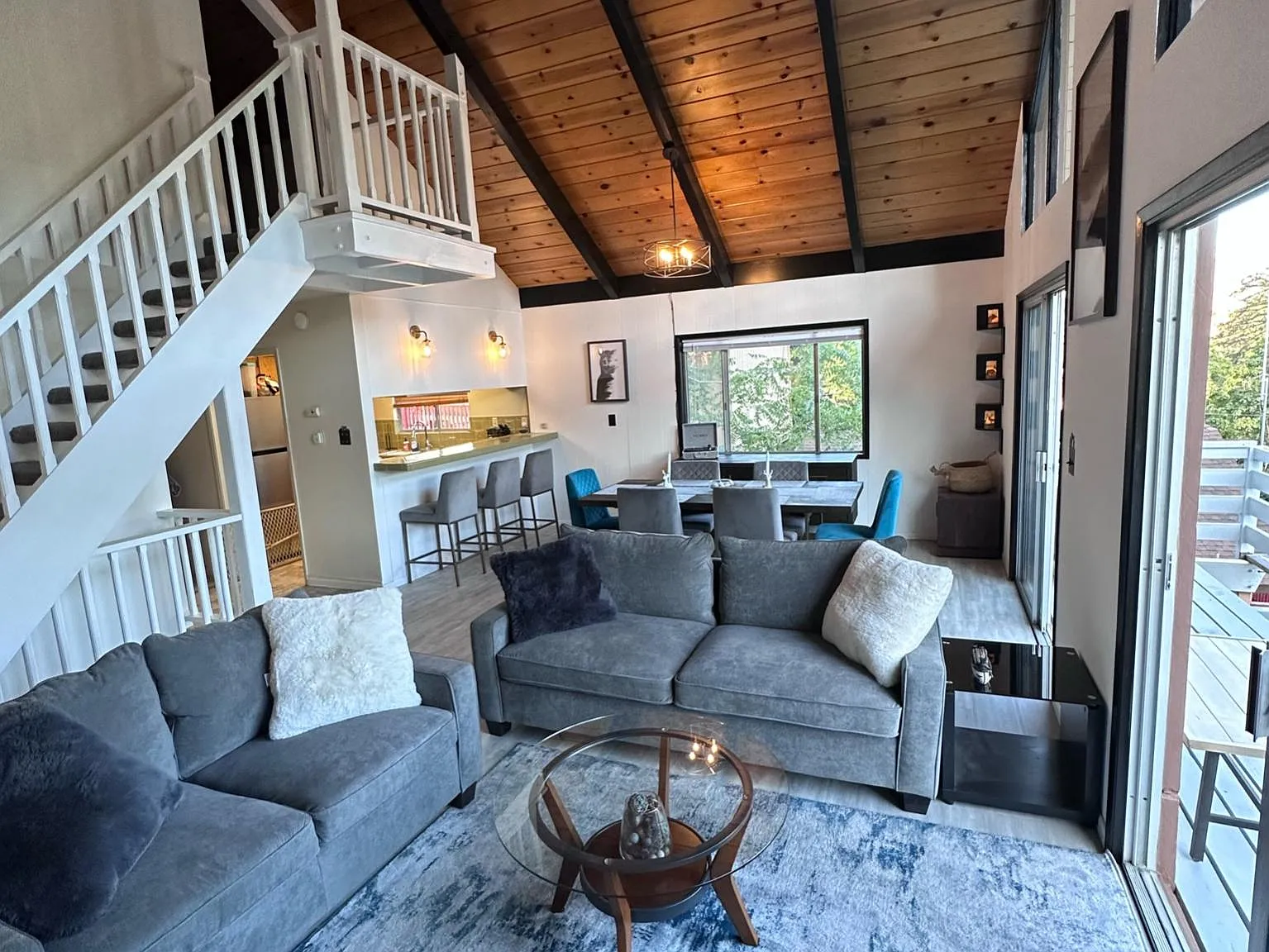 3 bed, 1536 sqft, $2,800 — Photo 3