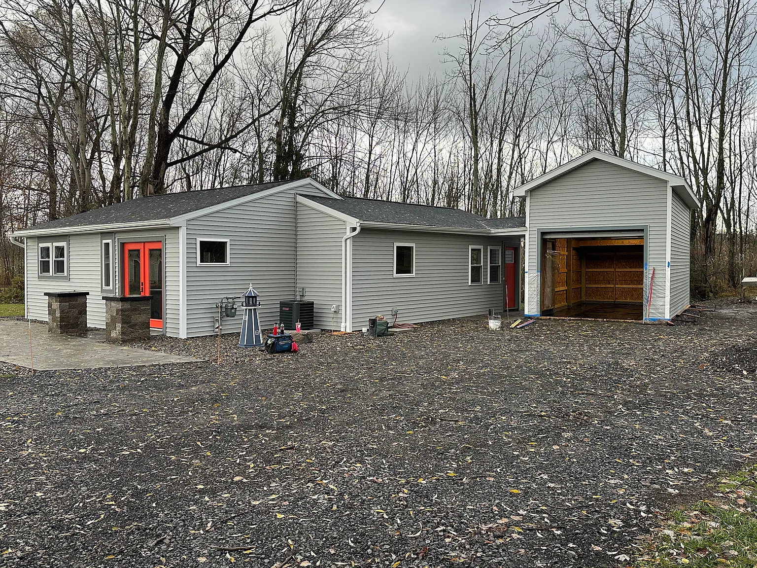 2 bed, 900 sqft, $2,700 — Photo 3