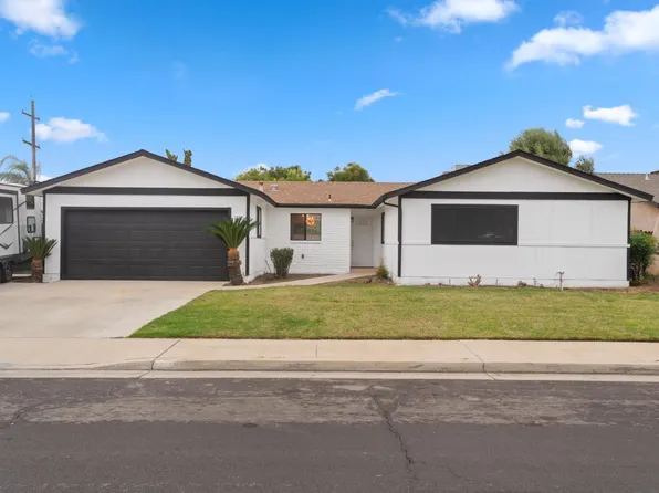 2932 Claremont Ave, Clovis, CA 93611