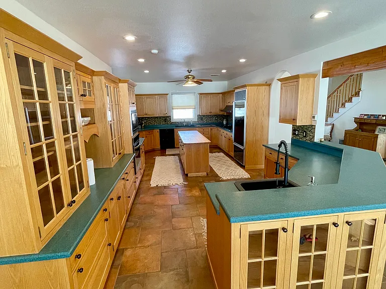 8950 W Jefferson Ave — Photo 9
