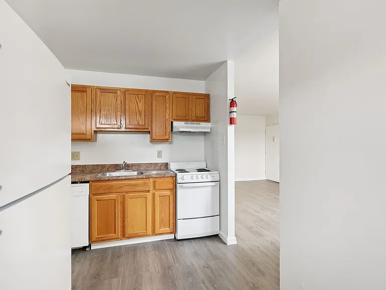 Springfield Green Apartments — Photo 72