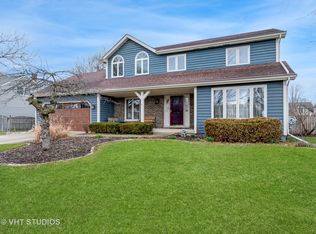 1305 Fieldstone Ct, Naperville, IL