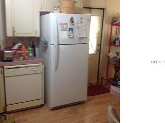 4th image of 681 N Green Cir