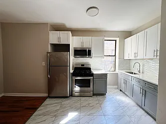 159-162 Bergen Avenue, #4A