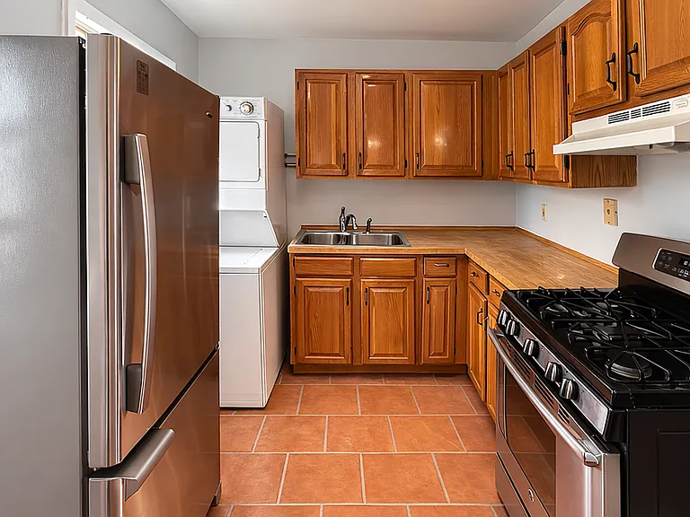 6545 Baltimore Ave — Photo 8
