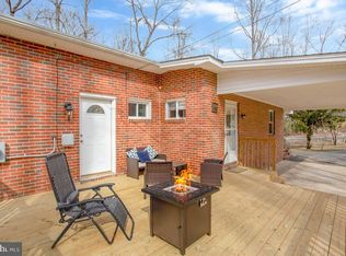 391 Red Cloud Rd, Lusby, MD 20657