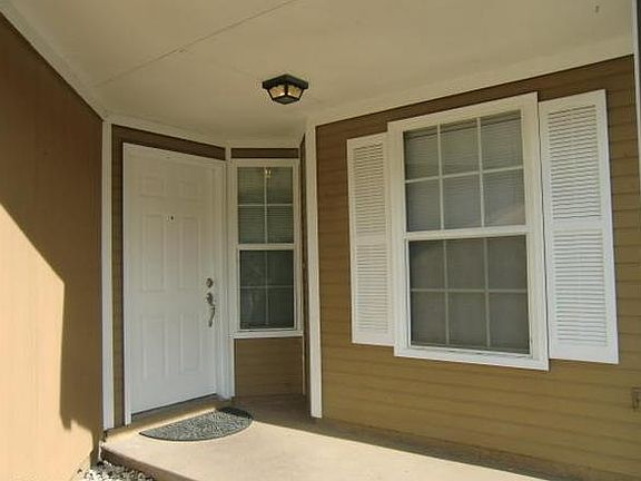 4th image of 1454 Cove Landing Dr