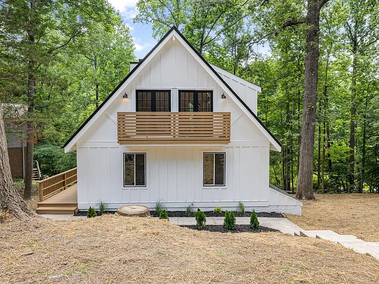912 Langford Pl — Photo 4