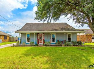 209 Elm Dr, Raceland, LA 70394