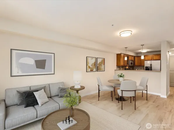 680 32nd Street #C306, Bellingham, WA 98225