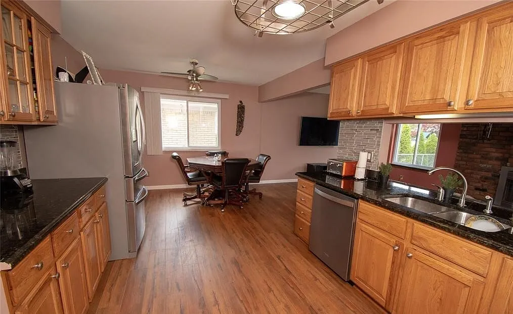 15175 Congress Drive - 1 — Photo 3