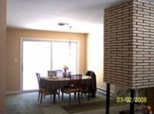 78 Filley St, Bloomfield, CT 06002