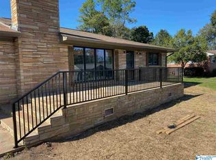 3708 Meadow Wood Cir, Guntersville, AL 35976