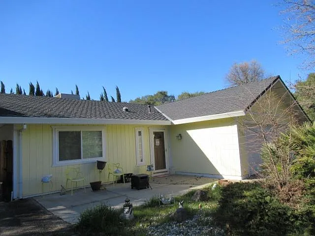 8021 Holly Dr photo 1