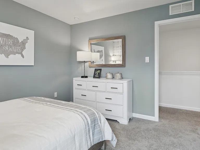 220 Daytona Rd — Photo 9