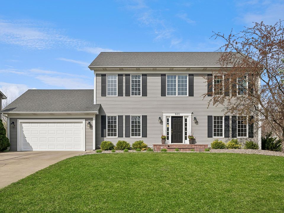 1st image of 930 Spring Hill Dr