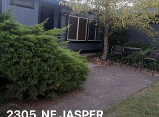 2305 NE Jasper St, Corvallis, OR 97330
