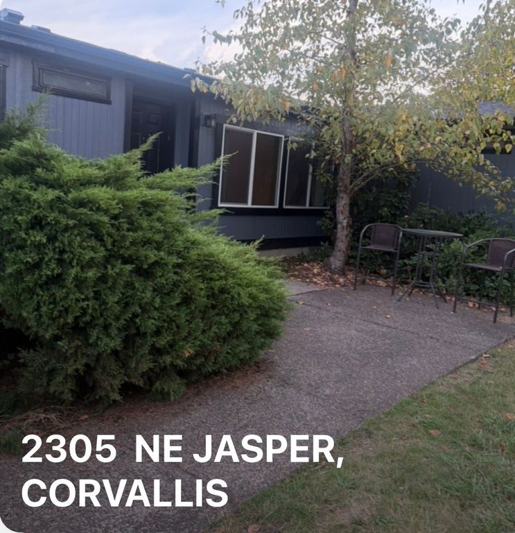 2305 NE Jasper St - Property Image