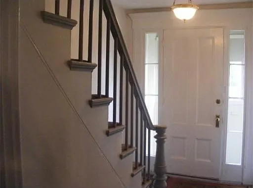 71 Tainter St #1 — Photo 4