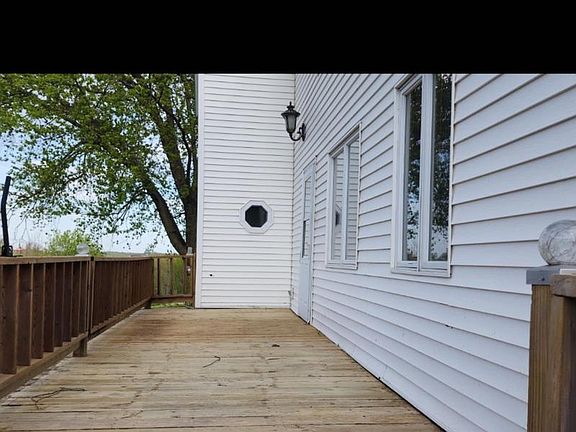 3rd image of 21598 McCormick Road