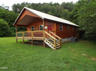 6018 Larkmoor Rd, Cosby, TN 37722