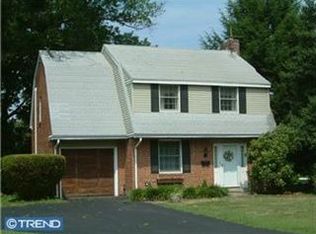 11 Medbury Rd, Wallingford, PA 19086