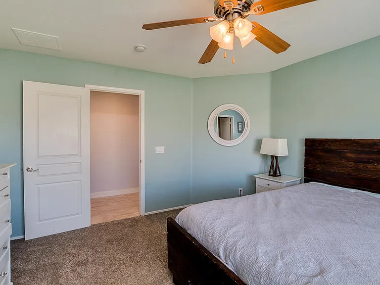 3868 W Carlos Ln — Photo 18