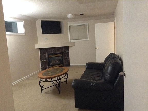 4th image of 11815 51st St NW