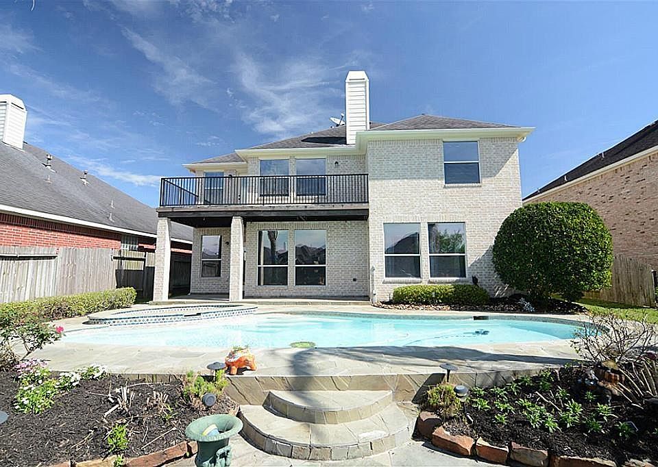 1st image of 11943 Lismore Lake Dr