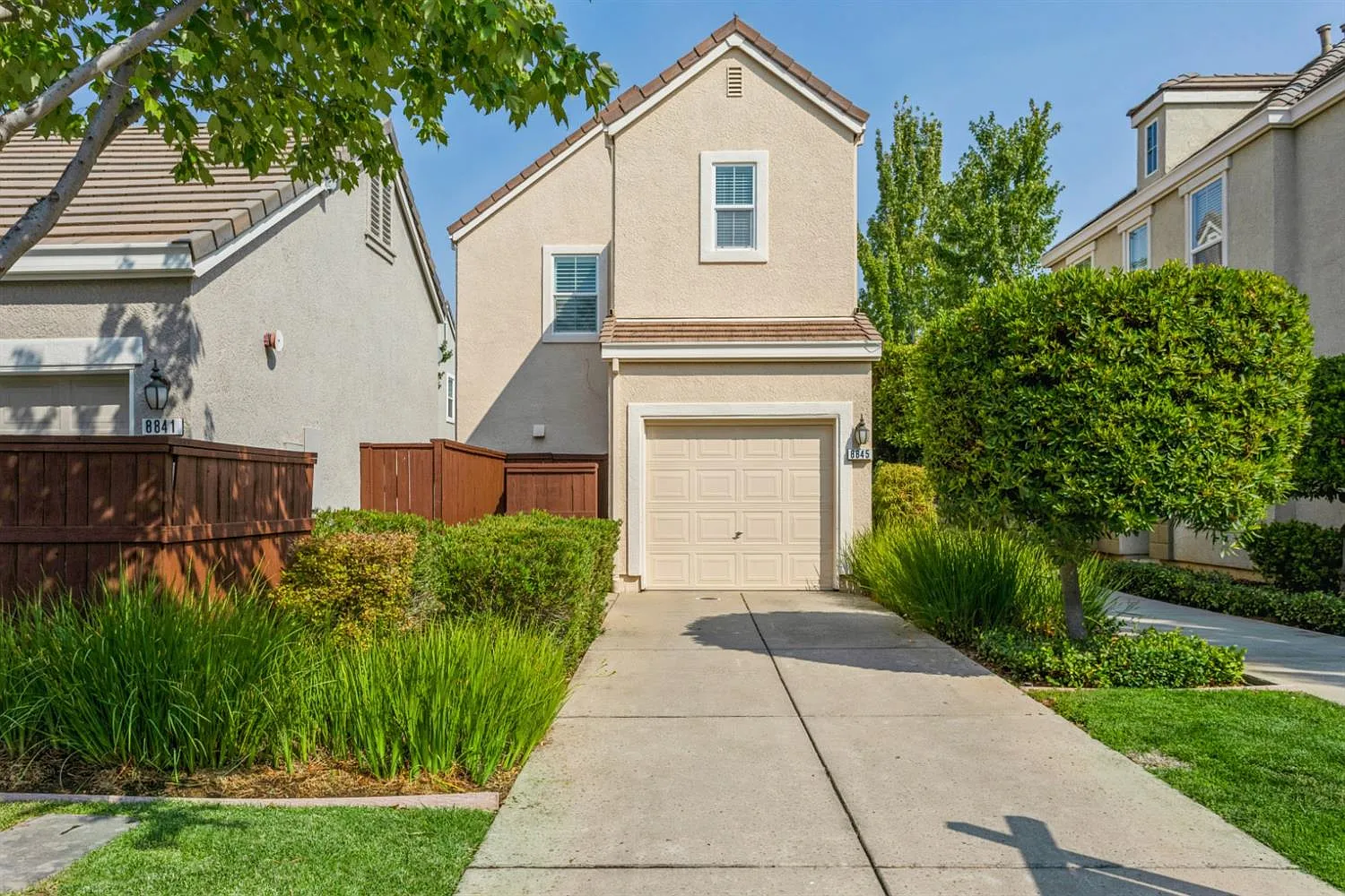 8845 Imray Way photo 1