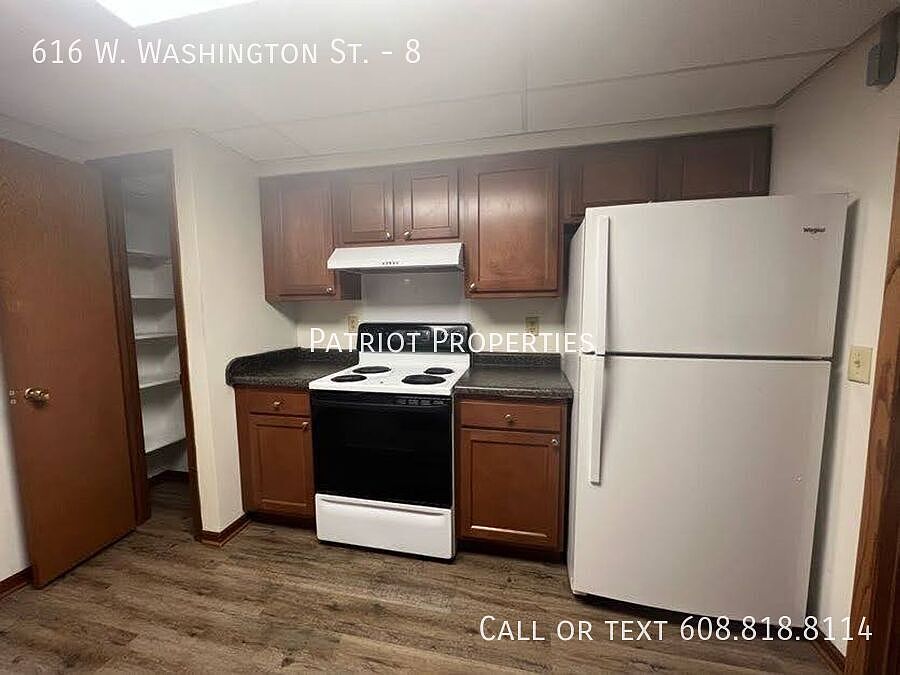 1st image of 616 W Washington St #8