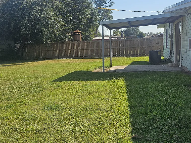 308 Paula Ave — Photo 9