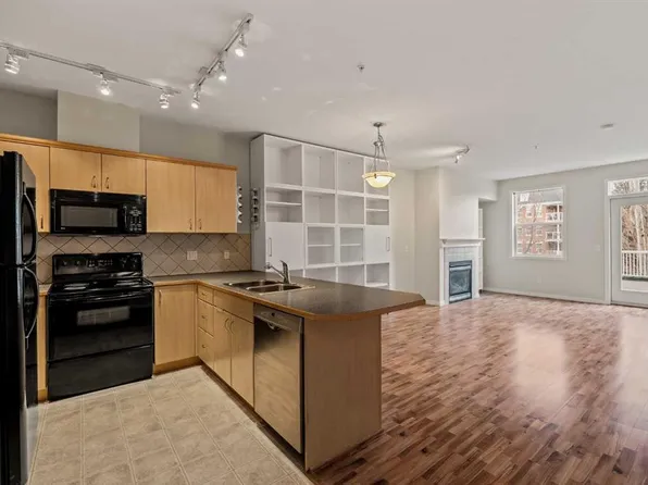3651 Marda Line SW #206, Calgary, AB T2T 6J7