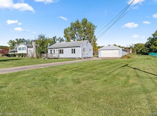 29754 Hemlock Ave, Farmington, MI 48336