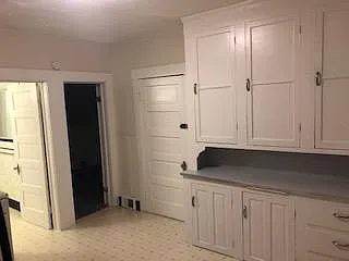 53 Armin Pl — Photo 5
