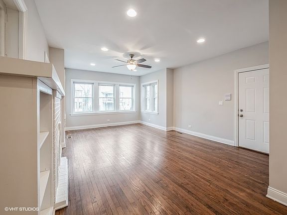2nd image of 3352 N Hamlin Ave #2