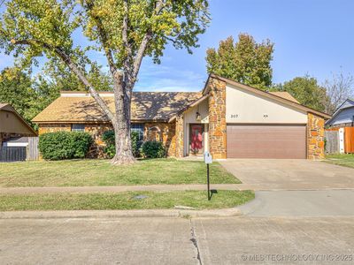 207 E 22nd St, Owasso, OK, 74055
